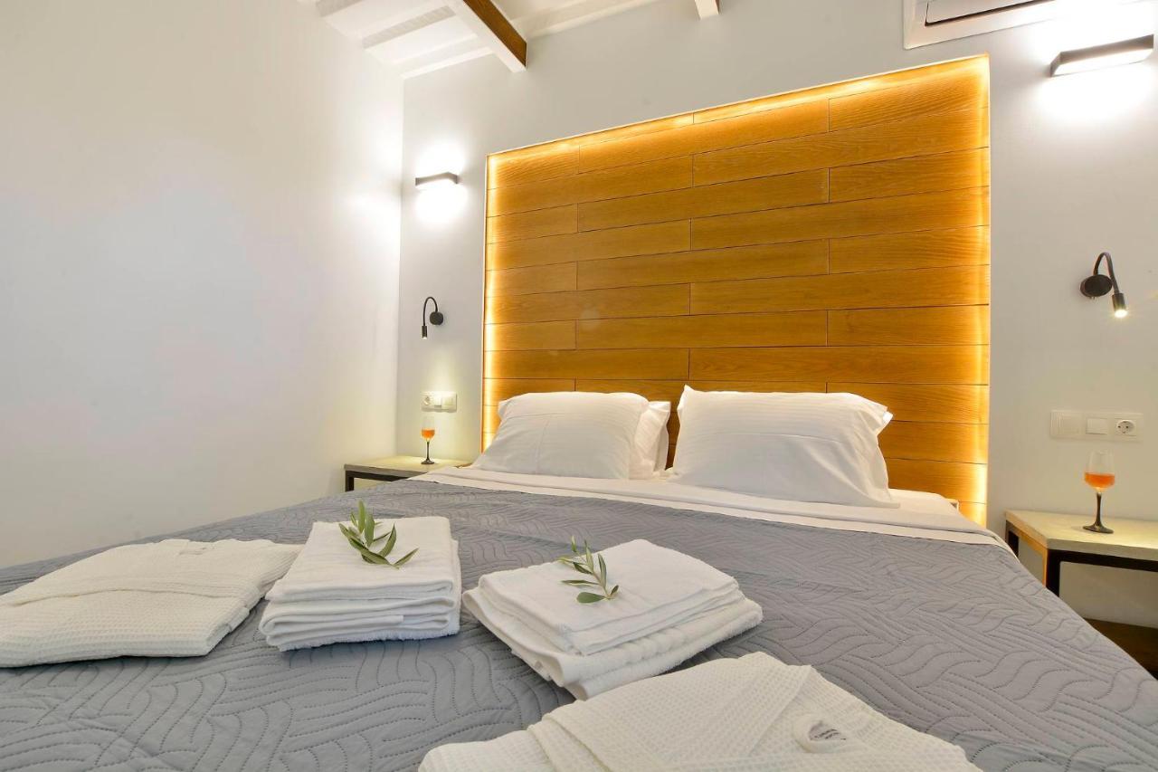 Villa Flamingo - 4 Bedrooms - Private Pool - Next To Renowned Issos Beach & Lake Korission Línia 외부 사진